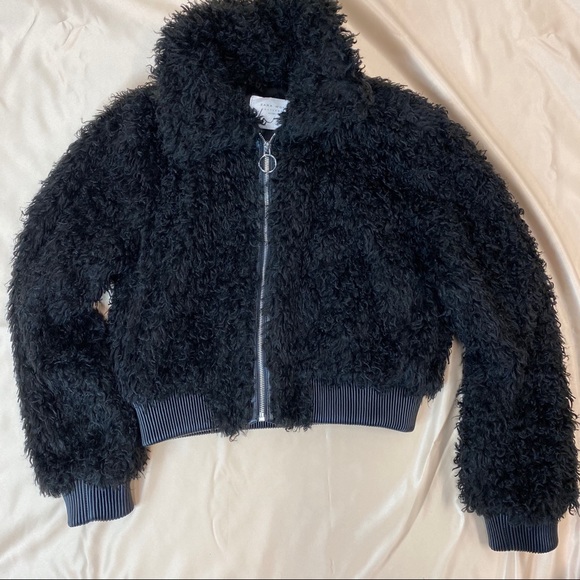 Fuzzy jacket zara Clearance